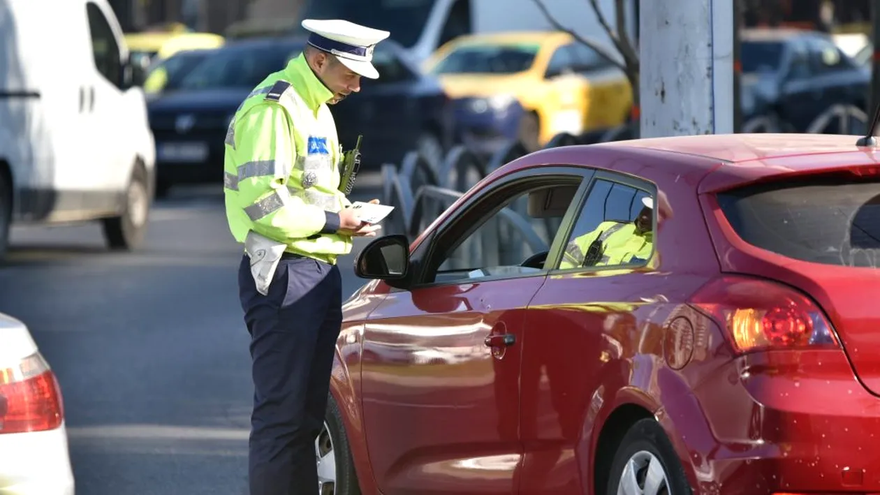 Ce i-a răspuns o șoferiță unui polițist când a fost întrebată de ce nu poartă centura de siguranță: ”Pentru că mi-am pus silicoane. Nu se vede?”