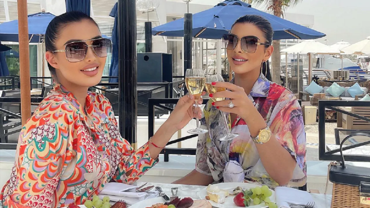 Din ce își câștigă sora Andreei Tonciu banii. Vedeta nu este de acord cu meseria Lorenei: ”Nu mai puteam să stau degeaba”