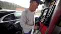 Motorina a trecut de 9 lei și benzina s-a scumpit cu 15 bani! Unde se vinde cel mai ieftin carburant și ce urmează