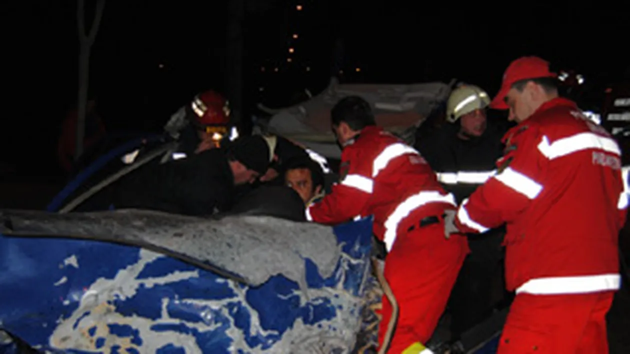 FOTO Fiul Regelui asfaltului, la un pas sa-si piarda viata, intr-un accident rutier extrem de grav!