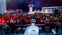 Peste 45.000 de oameni prezenţi la Saga, în prima zi de festival. Câţi sunt aşteptaţi sâmbătă