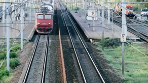 Circulație feroviară blocată în Bistrița după ce un tren personal a lovit 13 vaci