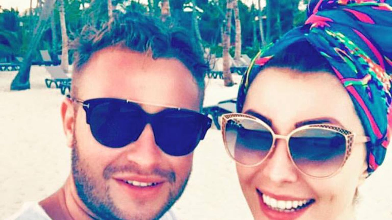 ILINCA VANDICI s-a pozat în costum de baie! Cum arată prezentatoarea