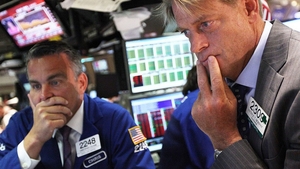 O nouă furtună pe Wall Street! Indicele bursier Dow Jones a închis bursa cu o scădere dramatică