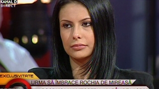 VIDEO Noemi, fosta iubita a lui Mihai Mitoseru: "A spus ca am stat cu el pentru banii lui. Imi reprosa ca nu ieseam cu el in cluburi, ca nu am chef, ca am parul nefacut"