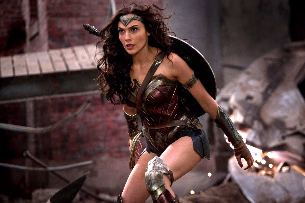 Actrița Gal Gadot i-a vizitat pe copiii unui spital din S.U.A îmbrăcată în Wonder Woman