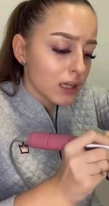 Cum arăta Claudia de la Insula iubirii înainte să fie celebră? Puțin și-ar da seama din imagini că e chiar Iubita lui Ionuț Mocăniță