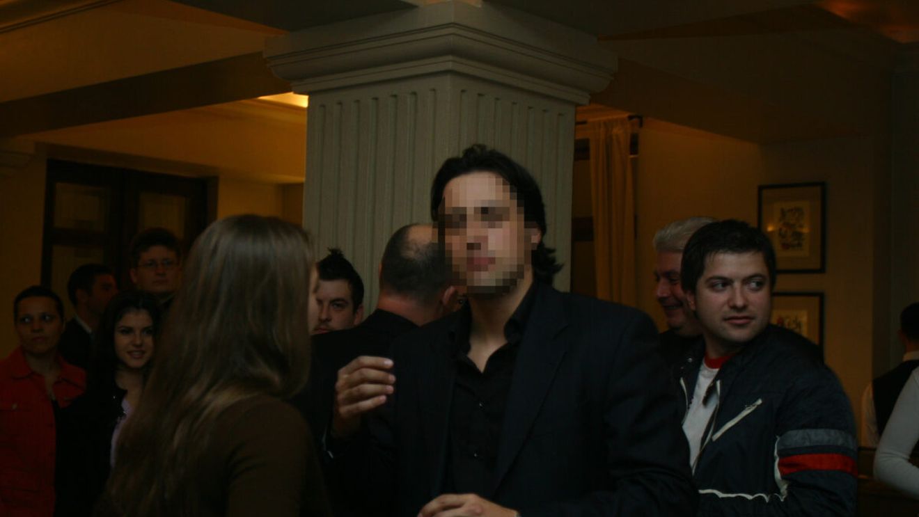 Cum arăta Denis Ștefan în 2005. Căpitanul romantismului TV, prins între artă, pasiune și un pahar cu vin