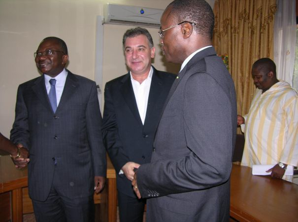 Frank Timiş, îmăratul resurselor din Africa de Vest