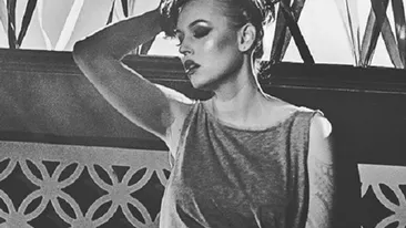 MISHA a pierdut, din nou, lupta cu kilogramele! A fost invitată într-o emisiune TV, iar ”colăceii” au ieşit în evidenţă