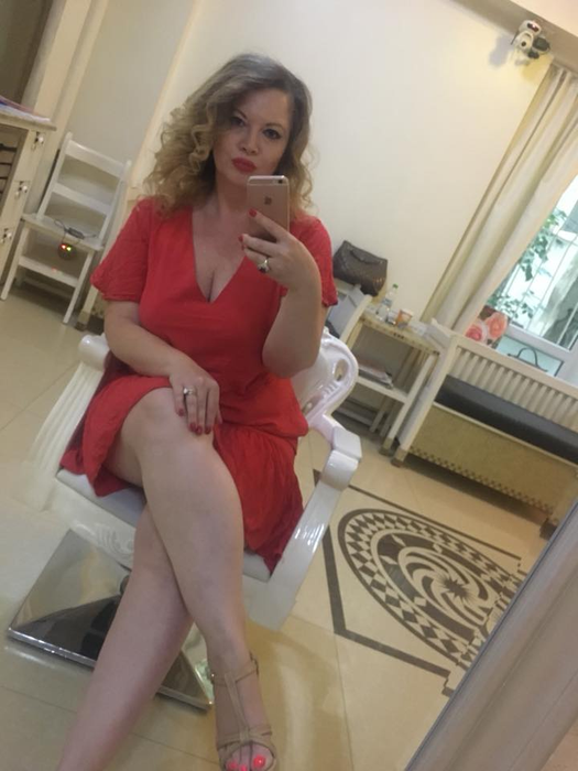 Oana Lis a făcut publică o poză dintr-un salon de oncologie. Fanii au izbucnit în lacrimi când au văzut mesajul