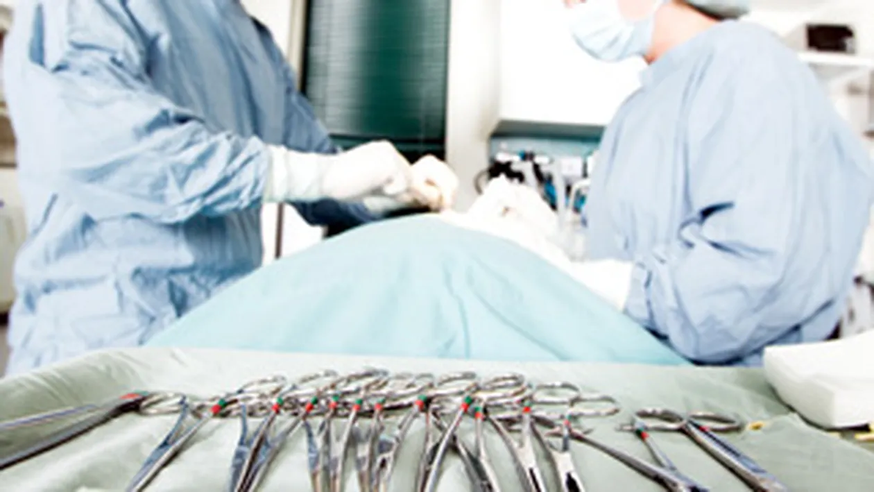 Premiera! Operatie prin ombilic realizata in Romania