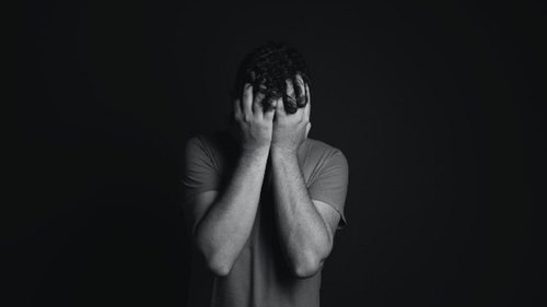 Un tânăr de 31 de ani a aflat că tatăl său este pe moarte. Ce i-a spus părintele lui, înainte să-l vadă pentru ultima oară: ”Nu te-am iubit niciodată, dar...”