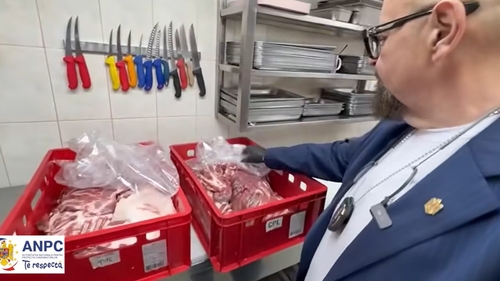 Piedone, caz de "Dosarele X" într-un restaurant din Bragadiru. Cum s-a transformat carnea de porc în... pastramă de oaie!
