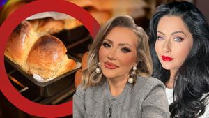 Rețeta de cozonac moldovenesc by Gabriela Cristea sau Mirela Vaida. Ingredientul comun face delicios desertul de Crăciun