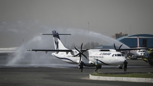 Alertă pe aeroportul din Teheran! Un avion plin cu călători a luat foc