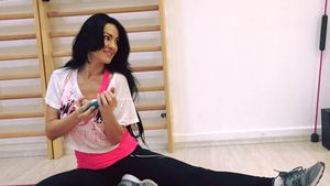 Silvia Lăuneanu, mărturisiri sincere despre dependenţă! Abia a devenit mămică, dar nu se gândeşte la pericole