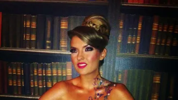 Sarut ca la starea civila intre fiul lui Nicu Gheara si o satena cu sanii mari. Se face nas mare cunoscutul om de afaceri?