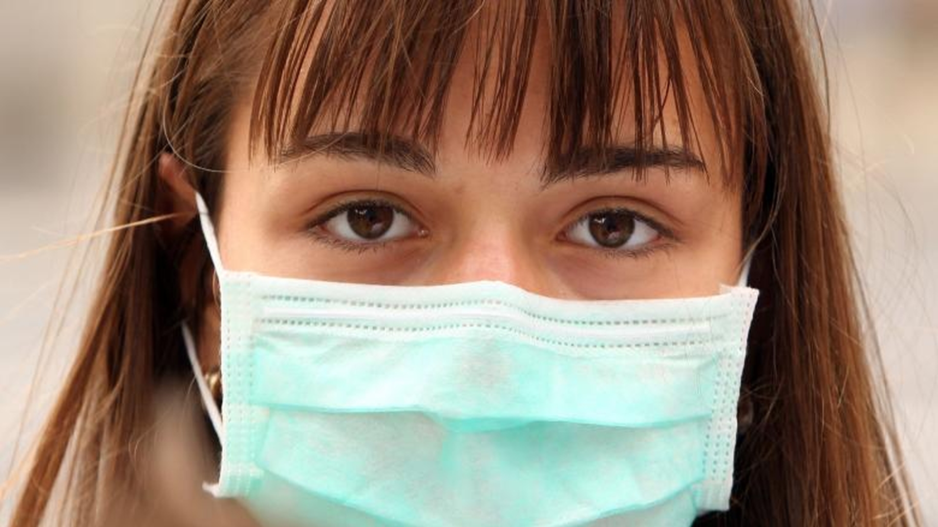 Ministrul Sănătății a făcut anunțul: când se va putea renunța la masca de protecție