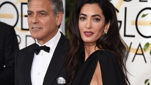 E oficial! GEORGE CLOONEY şi AMAL se pregătesc să devină părinţi de gemeni. Iată când vor veni micuţii pe lume