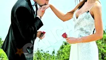 Bianca si Adrian, finalistul de la Burlacita, se converseaza prin mesaje! Inca ii accepta avansurile!