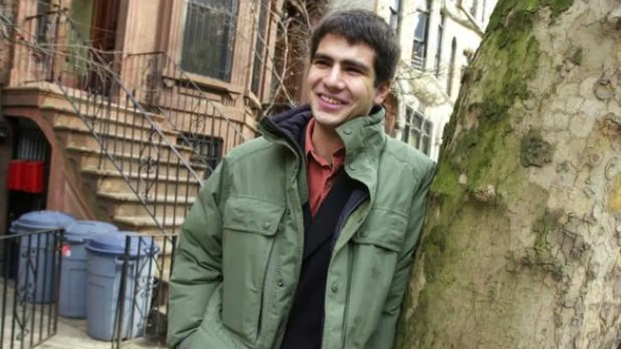 S-a sinucis la doar 32 de ani! De ce a ales să-şi ia viata unul dintre cei mai cunoscuti scriitori din lume