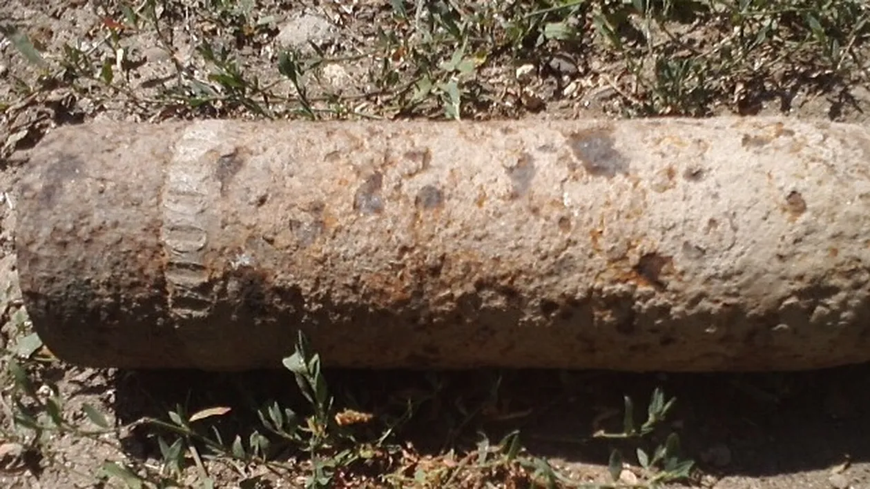 Un obuz ramas din al II-lea Razboi Mondial, gasit intr-o localitate din Constanta!