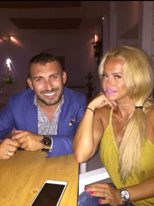 Cristinel Goman, zis Paul Fluture, alături de nașa copilului său