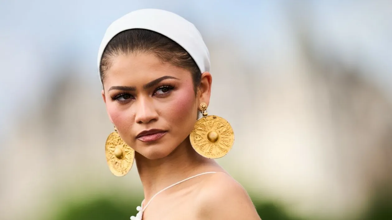 Zendaya, criticată după ce a purtat cercei vechi de aproape 3.000 de ani. De ce au stârnit controverse accesoriile actriței
