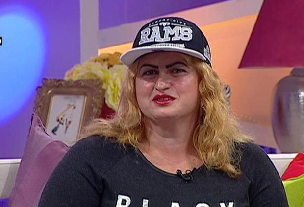 Jaf cu fonduri europene în șatra de la Strehaia! Olga și-a renovat palatul: „Mi-am dorit o scară să cobor pe ea ca Andreea Marin”