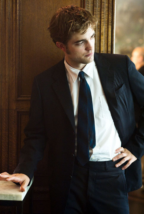 Robert Pattison, depistat pozitiv cu COVID-19. Filmările pentru pelicula The Batman, în care joacă rolul principal, au fost oprite din nou | VIDEO