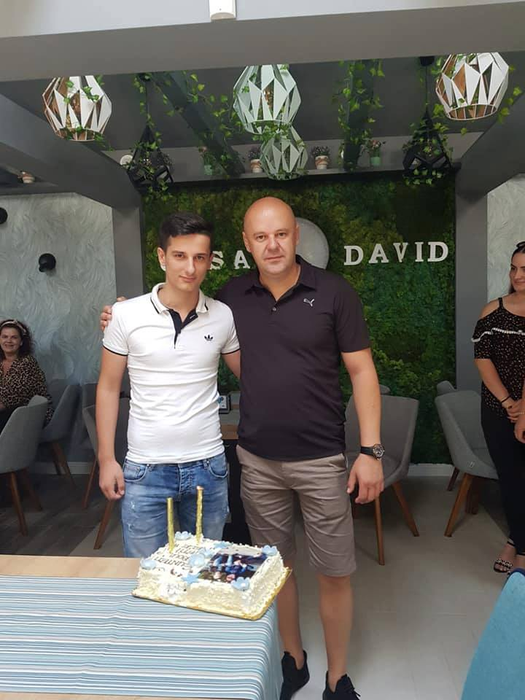 Viorel și Cosmin, prieteni pentru totdeauna