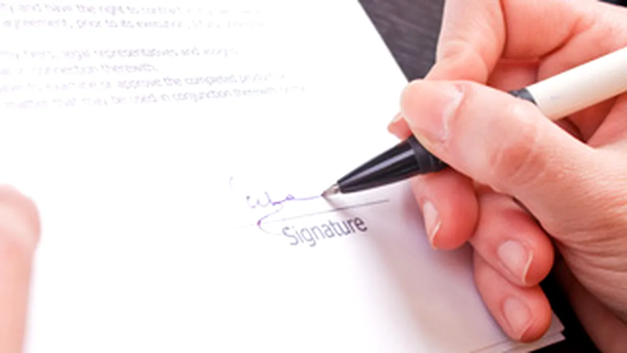 Zeci de maramureseni au fost pacaliti de o firma de recrutare! Au fost obligati sa renunte la pretentiile salariale!