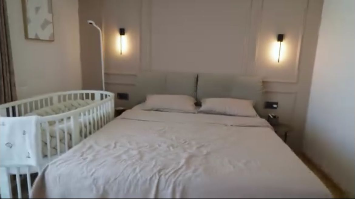 Cum arată vila cu două etaje a lui Mircea Bravo! Și-a luat casă în cel mai scump oraș din România