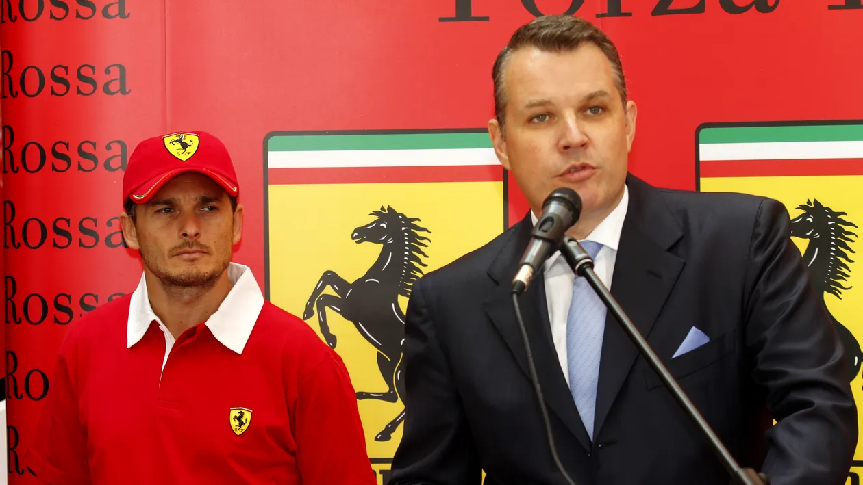 Întâlnirea secretă de la Maranello dintre premierul României şi… Cum a ajuns ”puşculiţa” PSD să pună mâna pe mega-afacerea Ferrari. Totul a fost negociat politic!