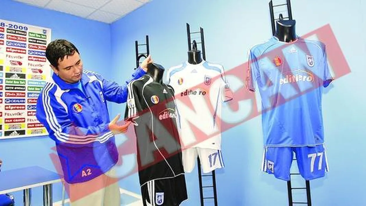 Stiinta evolueaza cu harta Olteniei pe un bratsi cu sigla LPF pe celalalt