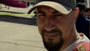 Alertă în România! Adrian, un tânăr din Chitila, este de negăsit