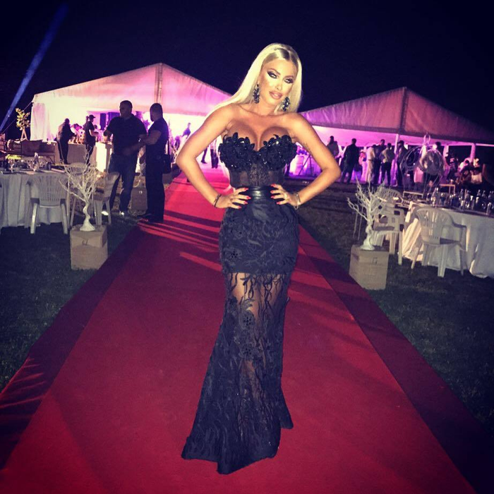 LOREDANA CHIVU şi-a părăsit iubitul! Blonda a luat această decizie după ce a aflat că…
