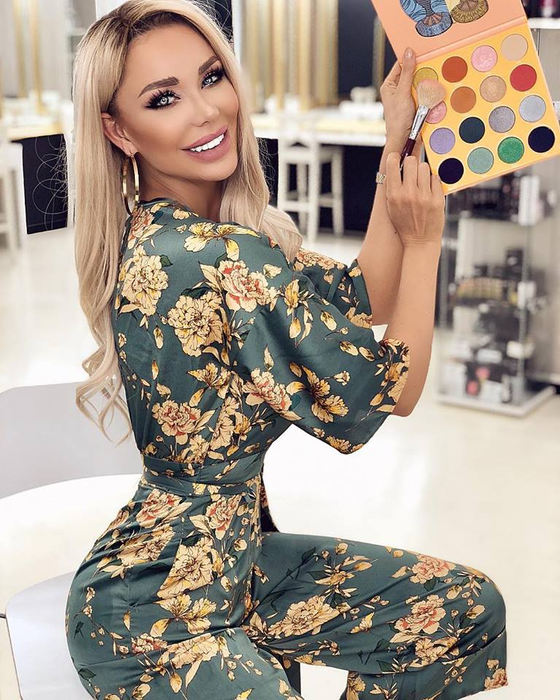 Reacția savuroasă a a Christinei Ich după ce a fost comparată cu Bianca Drăgușanu. „O curvă”