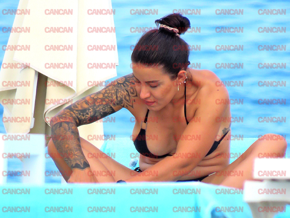 Nicoleta Nucă a făcut furori la mare