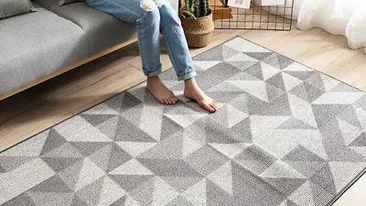 Dermatologul e ferm: e obligatoriu să faci asta când vii de la cumpărături, pentru a evita COVID-19