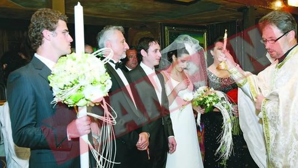 Au aruncat confetti din avioane la nunta fiicei lui Iovan