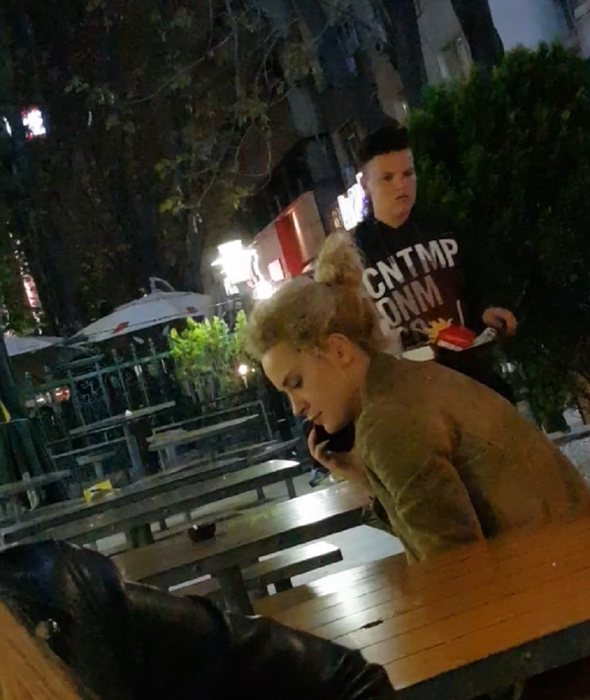 Ramona Hanganu nu se sfiește să mănânce la fast food