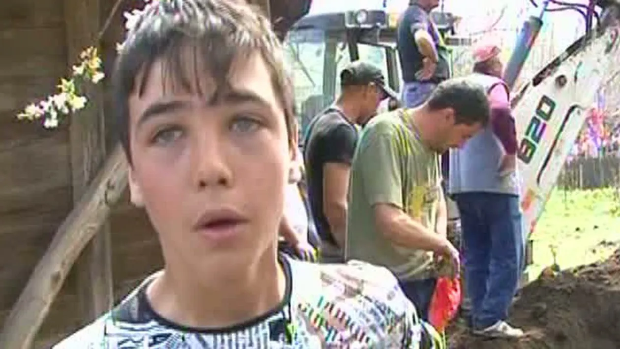 Erou la 14 ani! Si-a riscat viata ca sa-si salveze vecinul