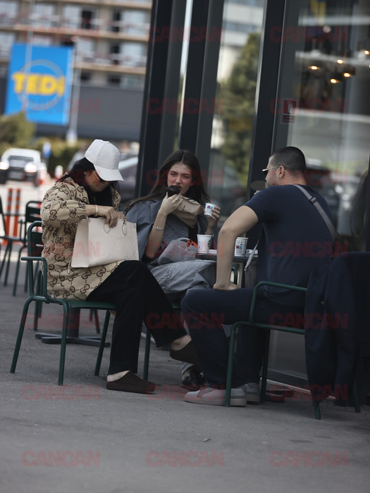 Familia Bostănică la spălătorie