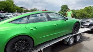 Selly, implicat în patru accidente într-o singură zi! Dezvăluirile făcute de vlogger: ”Mașina a fost dusă cu platforma”