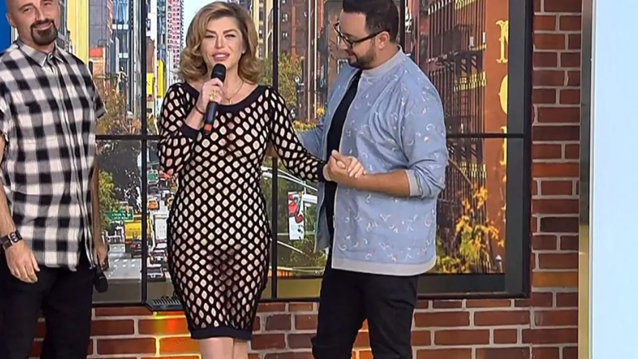 Loredana Groza, cu zonele intime la vedere în direct la Pro TV, în emisiunea lui Cătălin Măruță