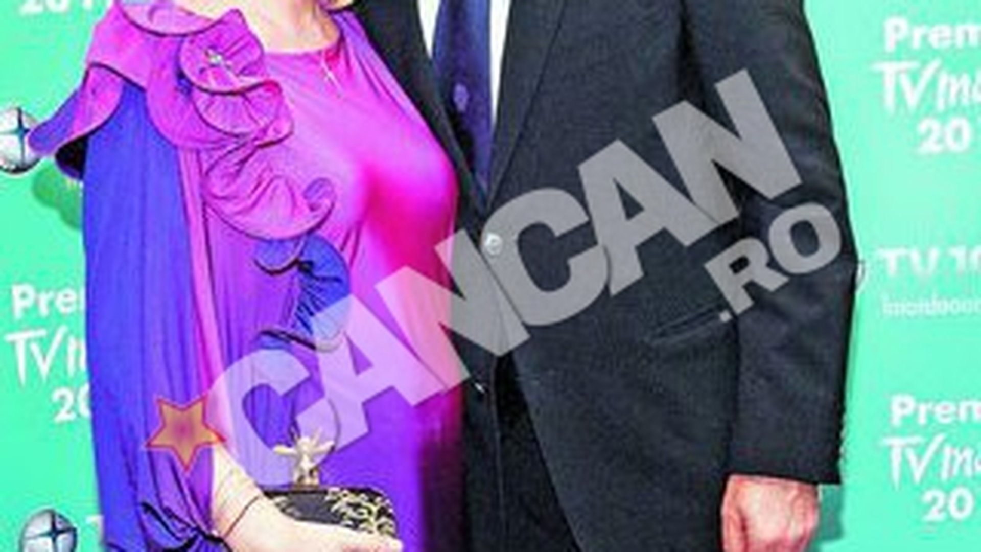 Gabi Firea a pus la punct toate detaliile pentru ziua cea mare! Va intra in sala de nasteri cu cerceii de la Pandele