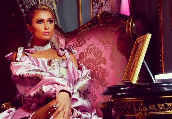 Faimoasa miliardară Paris Hilton vine la NUBA București!