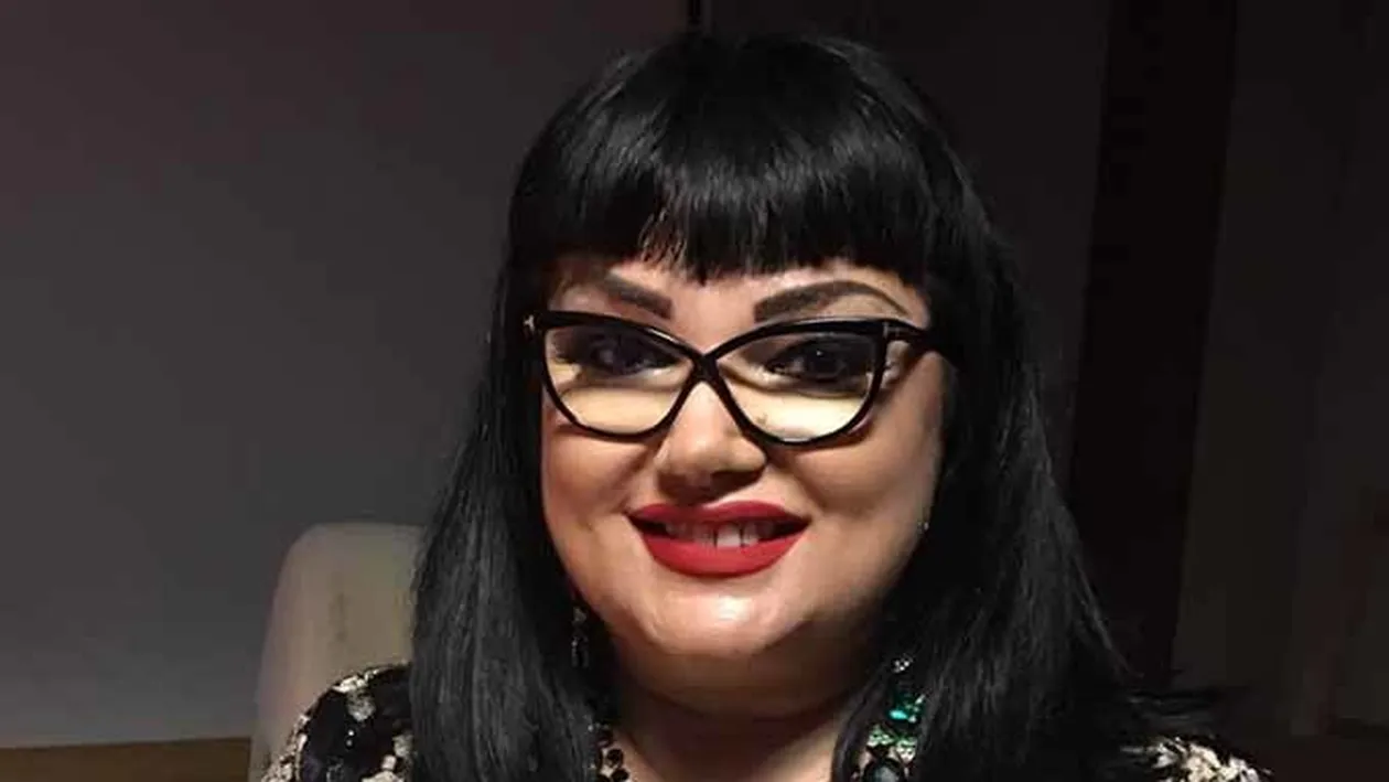 OZANA BARABANCEA a pierdut lupta cu kilogramele în plus! Deşi vara trecută reuşise să mai slăbească, acum nu o mai încap hainele